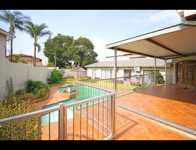5 BEDROOM HOUSE FOR SALE IN BRUMA